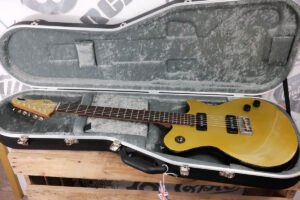 NCG APOSTLE AGED GOLD | Nottingham City Guitars