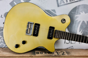 NCG APOSTLE AGED GOLD | Nottingham City Guitars